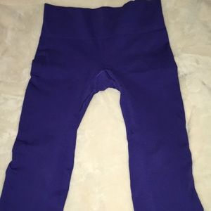 Lululemon purple/bluish workout pants